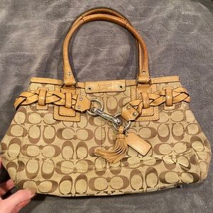 Coach purse - beige